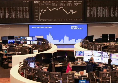 Na giełdach w Europie przewaga popytu, ale Stoxx Europe 600 zmienił się minimalnie