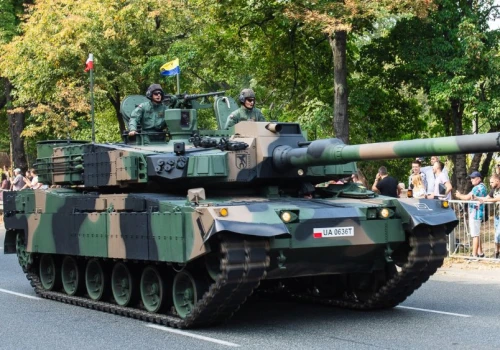Polacy chcą stworzyć nowy pancerz. Ma chronić tam, gdzie stal już nie wystarcza