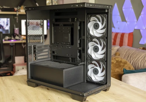 Corsair 2800X kosztuje 349 zł i wygląda jak obudowa za dwa razy tyle. Jest jeden haczyk (test)
