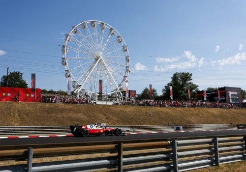 Nieudany start i błędy strategiczne. Ferrari bez podium na Węgrzech