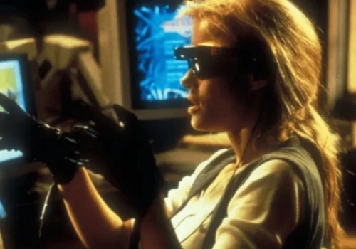 VR.5, oldskulowa (i dostępna za darmo) miniseria SCI-FI w stylu Dollhouse