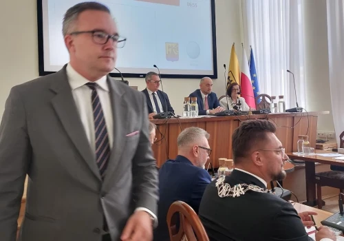 Zmiany w Radzie Miasta Katowice. Klub radnych PiS wisi na włosku