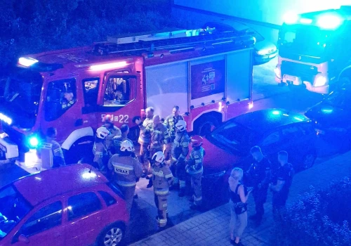 Rozpylił gaz, postawił służby na nogi