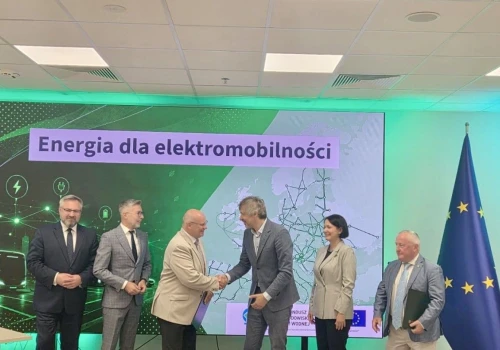 TAURON Dystrybucja zwiększa moc dla e-transportu ciężkiego. Powstaną 53 nowe punkty zasilania