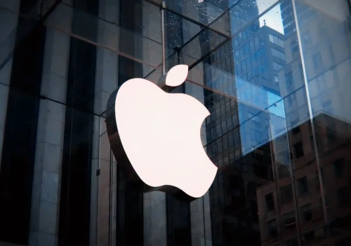 Stracili miliony przez fałszywy portfel w App Store, teraz pozywają Apple. Kto zawinił?