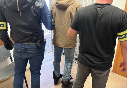 Ciało znaleziono ukryte w lesie 32 lata temu. Zatrzymany 50-latek