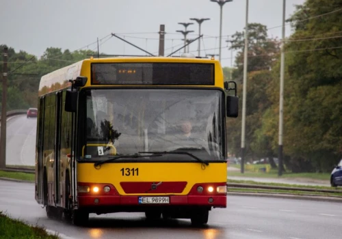 Utrudnienia na ważnej linii autobusowej dla łódzkiego Teofilowa