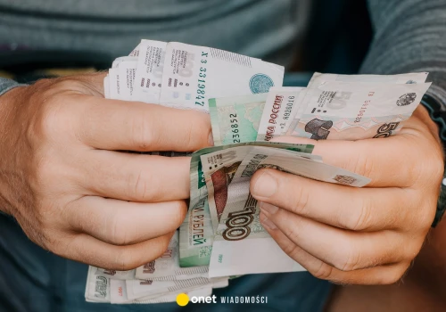 Rosjan stać na coraz mniej. Przechodzą w tryb oszczędzania