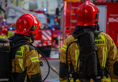 Straż Pożarna szerzej otwiera drzwi dla kandydatów. Niższy próg sprawności i szybsza rekrutacja