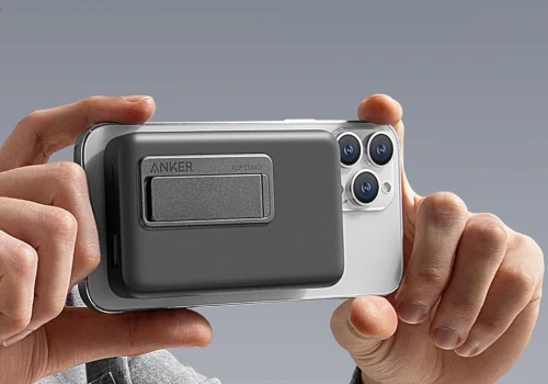 Magnetyczny powerbank Anker w promocji na Amazon. Kupisz go za mniej niż 100 złotych