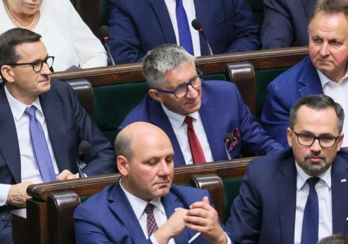 Polityczne przetasowania w Sejmie. Horała kandydatem na wicemarszałka?