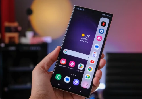 Usterka interfejsu aparatu w Galaxy S23 Ultra to fakt. Nadchodzi poprawka