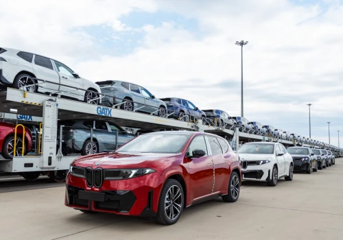Całe BMW patrzy na ten zakład. 50 tysięcy w 9 miesięcy