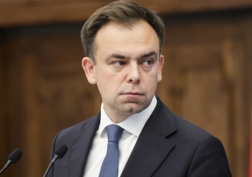 Podniesienie kwoty wolnej i progu podatkowego. Resort podał koszt