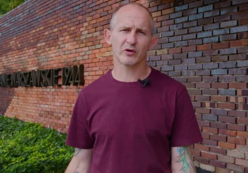 Eldo wyjaśnia TVP. Telewizja nie zapłaciła raperowi, zresztą nie tylko jemu