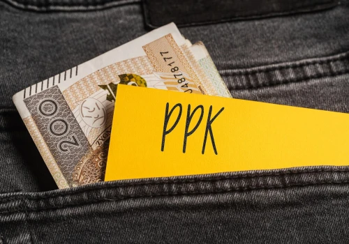 Nawet 12,5 tys. zł więcej. Tyle mogą stracić Polacy, którzy rezygnują z PPK