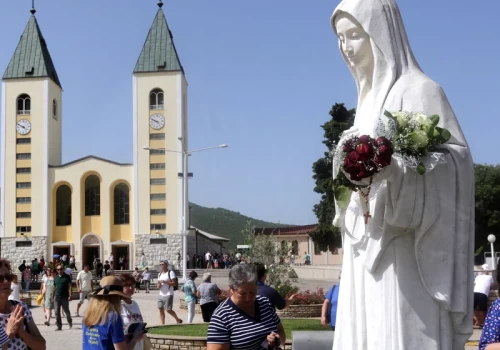 Zdewastowano figurę Maryi w Medjugorje. Polak zatrzymany