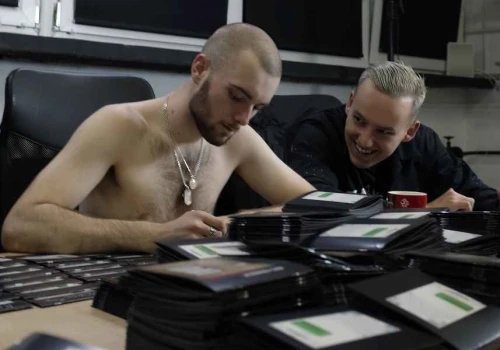 „Jezu Chryste Kubi” – wykrzyczał Bedoes 2115, a Kubi Producent zrobił z tego tytuł płyty