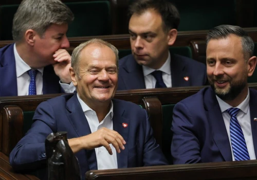 W KO cieszą się z rozpadu PiS. 