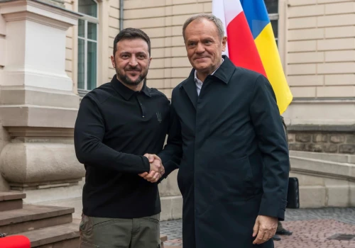 Wczoraj z Donaldem Trumpem, dzisiaj z Donaldem Tuskiem. Premier spotka się z Wołodym…