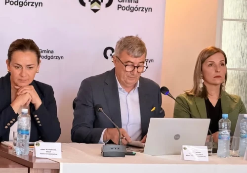 Drugie referendum w dwa lata. W Podgórzynie znów próba odwołania wójt Anny Kurowskiej.