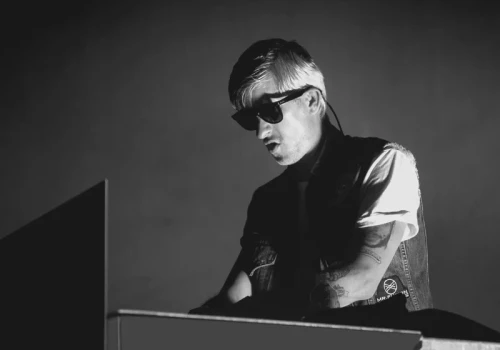 Francja w szoku. Nie żyje Kavinsky, twórca kultowego hitu „Nightcall”