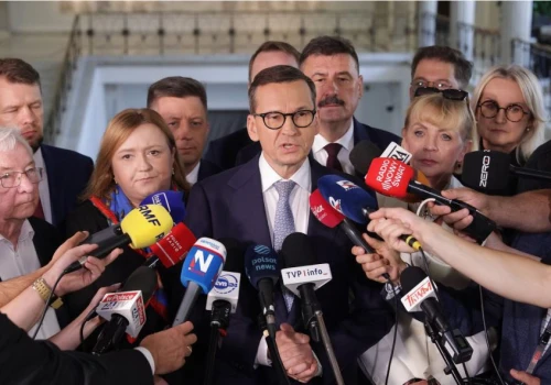 Morawiecki tworzy nowy klub parlamentarny. PiS odpowiada krytyką