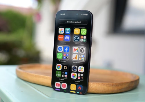 iPhone 17 Pro po kilku miesiącach. Wady i zalety flagowca od Apple (recenzja)