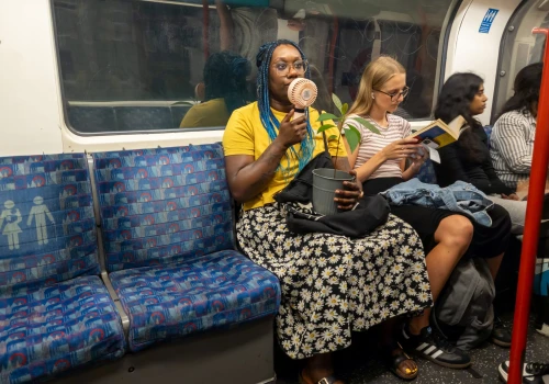 Londyńskie metro jak sauna. Na niektórych liniach nawet 34°C – pasażerowie mdleją