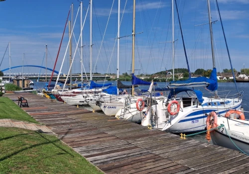 Wolińska marina cieszy się dużą popularnością