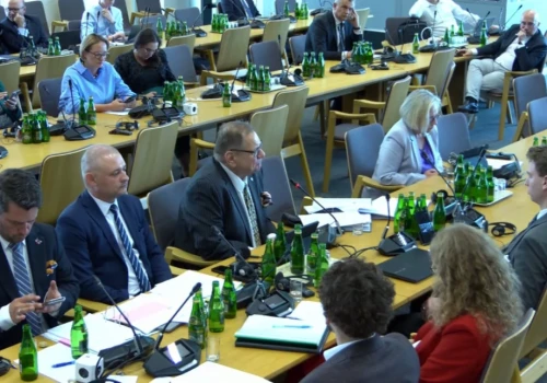 Sejmowa komisja zdecydowała w sprawie posła Wojciecha Króla. Jest opinia w sprawie immunitetu i aresztu
