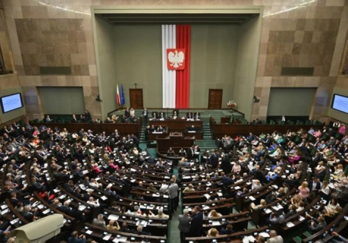 Sejm wstrzymuje prace nad zakazem greenwashingu. Projekt UOKiK wróci we wrześniu