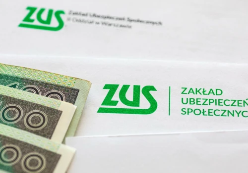 Ważny komunikat z ZUS. Sierpniowe wypłaty trafią na konto w innym terminie