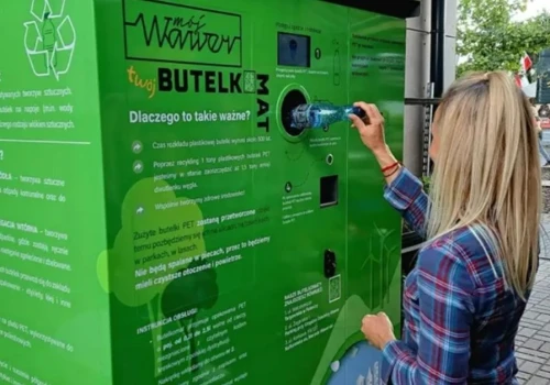 650 milionów złotych utknęło w systemie kaucyjnym. Kto na tym zarabia?