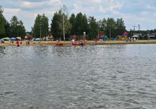 Zakaz kąpieli w popularnym miejscu na Podkarpaciu. Kąpielisko zamknięte po wykryciu bakterii