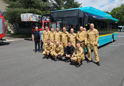 Strażacy szkolili się na autobusach elektrycznych PKM Jaworzno