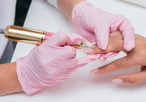 Domowy manicure wchodzi na nowy poziom. Jeszcze niedawno był tylko w salonach
