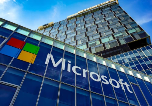 Microsoft zaskoczył Wall Street. Azure przyspiesza, a rynek znów uwierzył w miliardowe inwestycje w AI