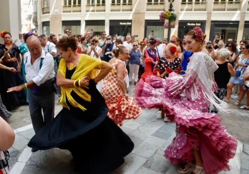 Plaże to dopiero początek. W sierpniu Malaga żyje flamenco, tapas i fiestą