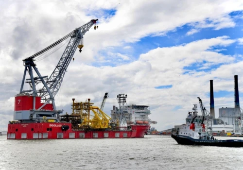 Le Havre wspiera budowę morskiej farmy wiatrowej Calvados. Port obsługuje logistykę fundamentów