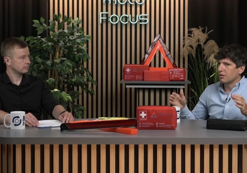 Apteczki – obowiązkowe czy nie? Co z trójkątem i kamizelką? MotoFocus TV.