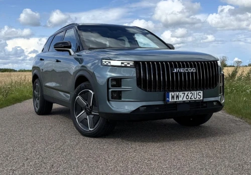 Jaecoo 7 w najlepszej wersji. Zrywny jak elektryk, pali 5,3 l/100 km