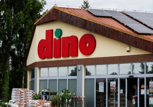 Kłopoty Dino. Resort pracy reaguje na zwolnienia, związkowcy donoszą do prokuratury