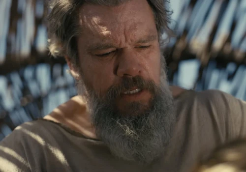 Odyseja - słynna pisarka broni filmu przed kontrowersyjną tłumaczką. Krytykuje Emily Wilson