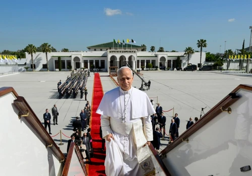 How a War of Words With Donald Trump Has Been the Making of Pope Leo XIV (C1)