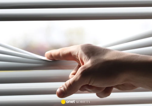 Aluminiowe żaluzje odchodzą do lamusa. Stare rozwiązanie hitem
