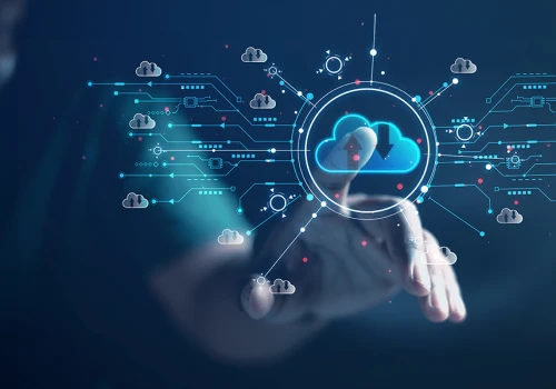 Koniec strategii „cloud-first”. Firmy wybierają model „workload-first”