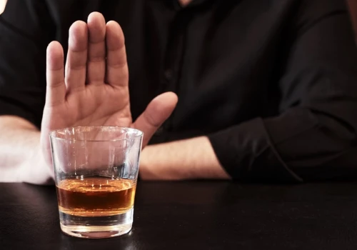 Ozempic dla osób nadużywających alkoholu? Naukowcy dokonali ważnego odkrycia
