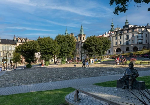 To jedno z najstarszych miast w Polsce. Ma niedźwiedzie, ogromną twierdzę i tysiąc zabytków