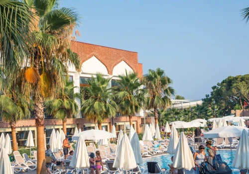 Czy wakacje bez plażowania mają sens? Polacy są mocno podzieleni